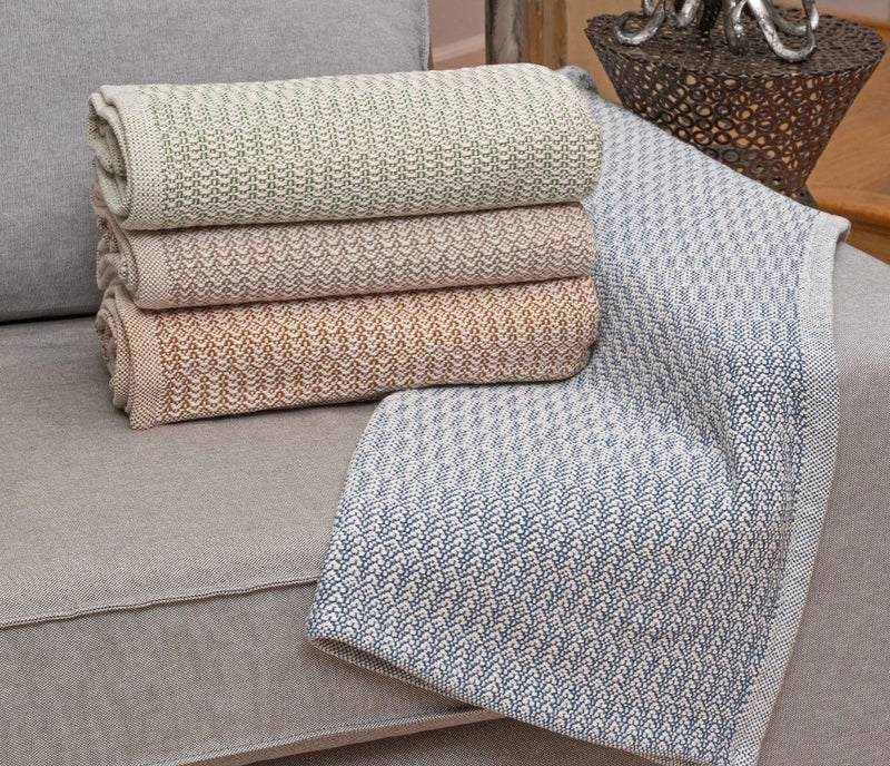 Cape Cod Throw 50" x 72"