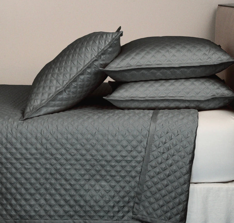 Double Diamond Coverlet Set