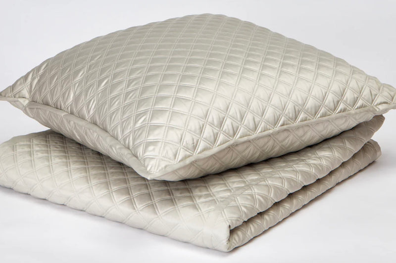 Double Diamond Coverlet Set