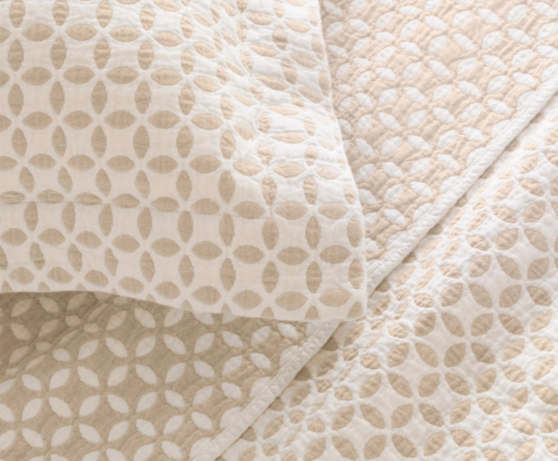 Leaf Reversible Blanket/Coverlet Collection