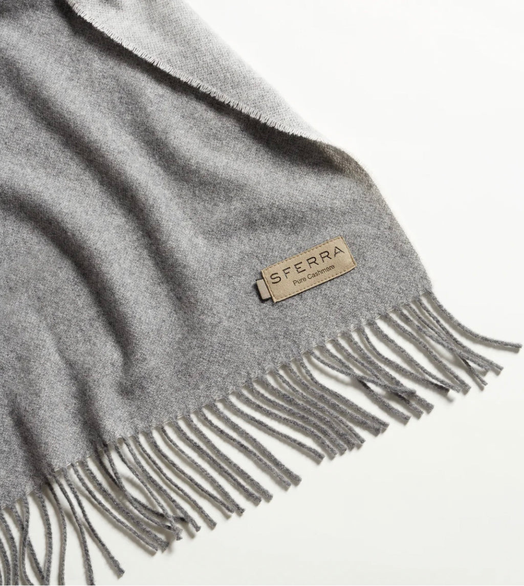 Renna Throw 50" x 70"