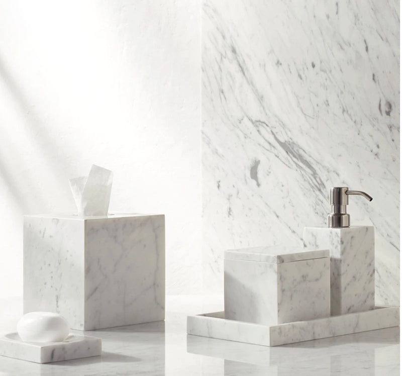 Marmol Bath Accessories