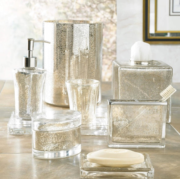 Vizcaya Bath Accessories