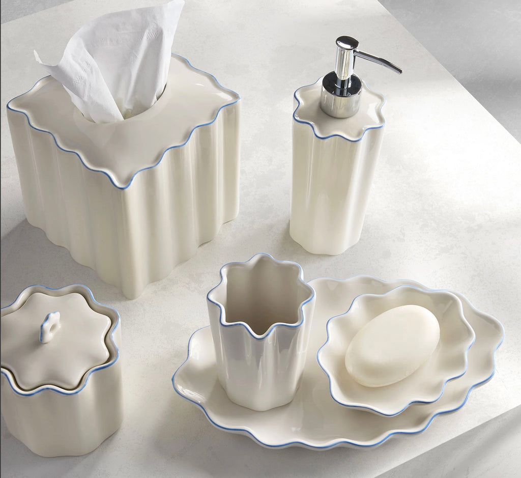 Le Marais Cornflower Bath Accessories