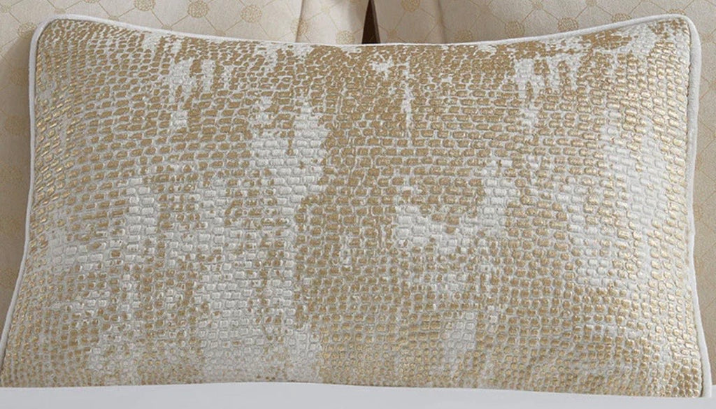 Bisce Pillow 12" x 18"